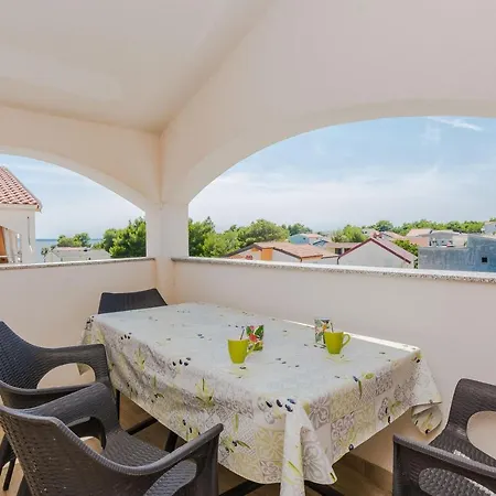 Apartamento Budimir *